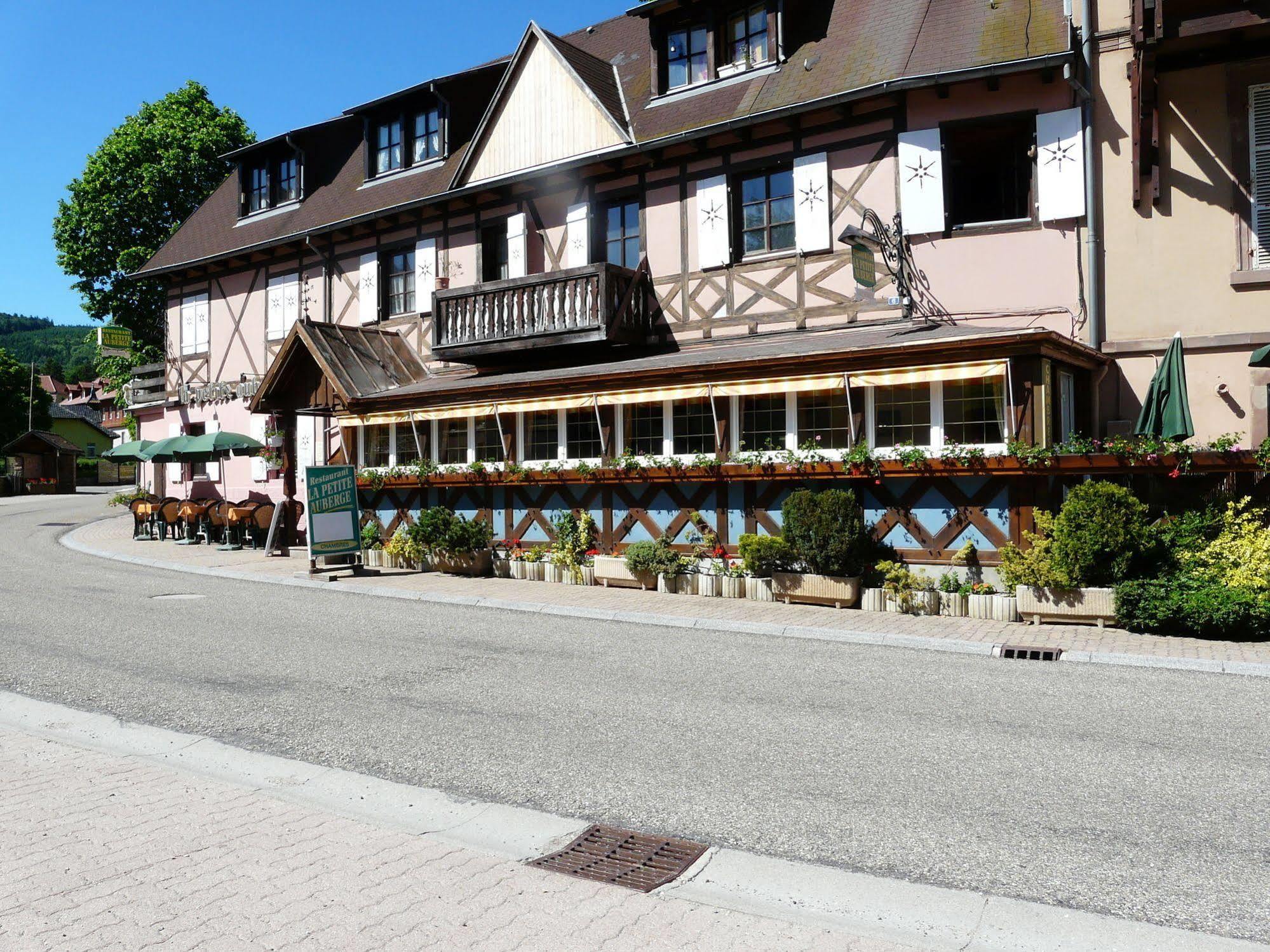 Logis Hotel Restaurant La Petite Auberge Alsace Ле-Овальд Экстерьер фото